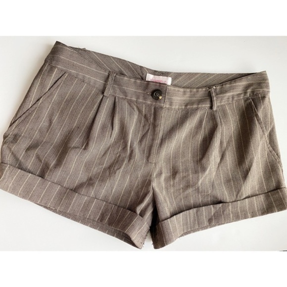 Xhilaration • Brown Pinstripe Cuffed Shorts - Picture 1 of 4